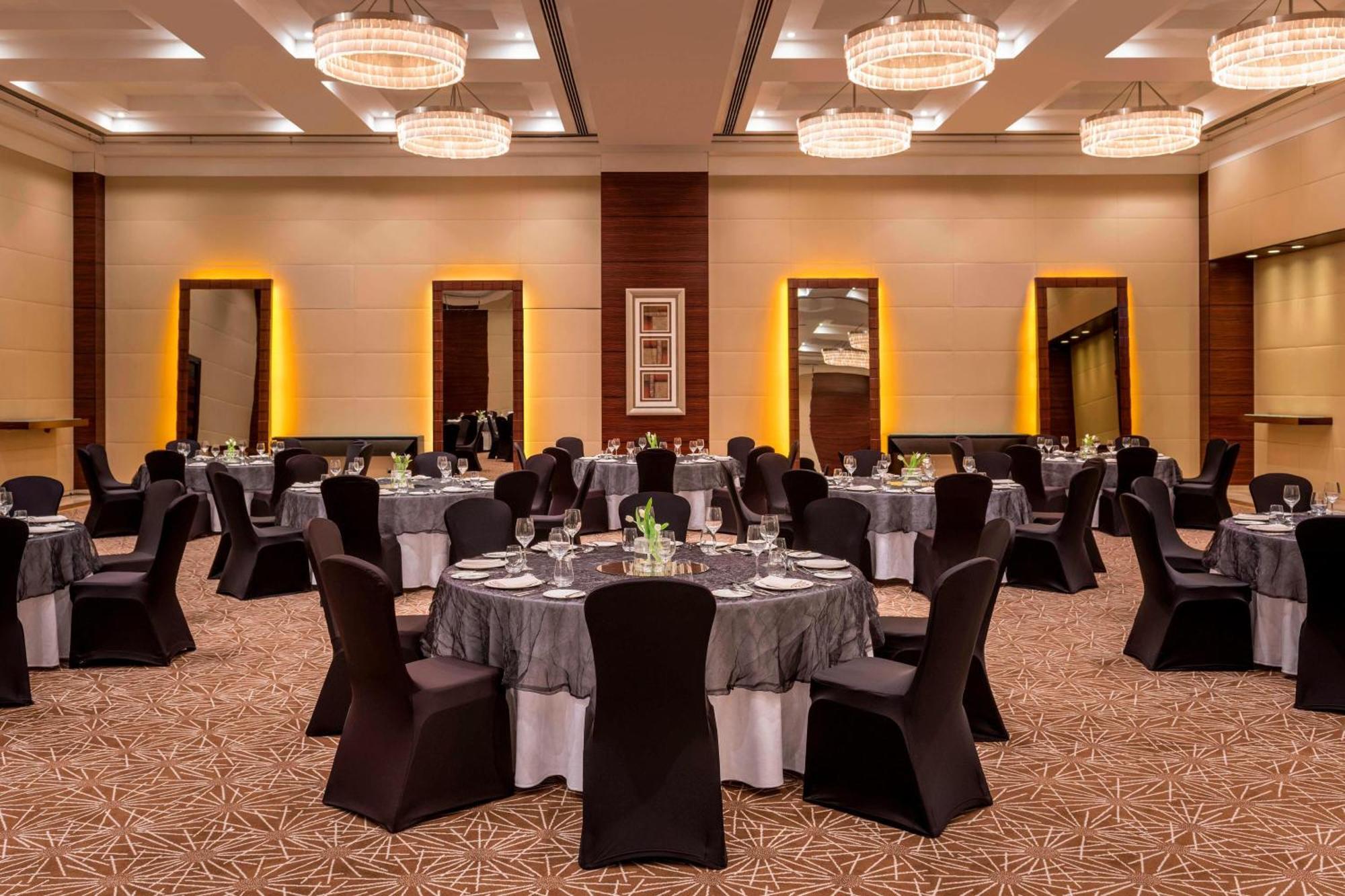 Grosvenor House, A Luxury Collection Hotel, Dubai Bagian luar foto The Grand Ballroom