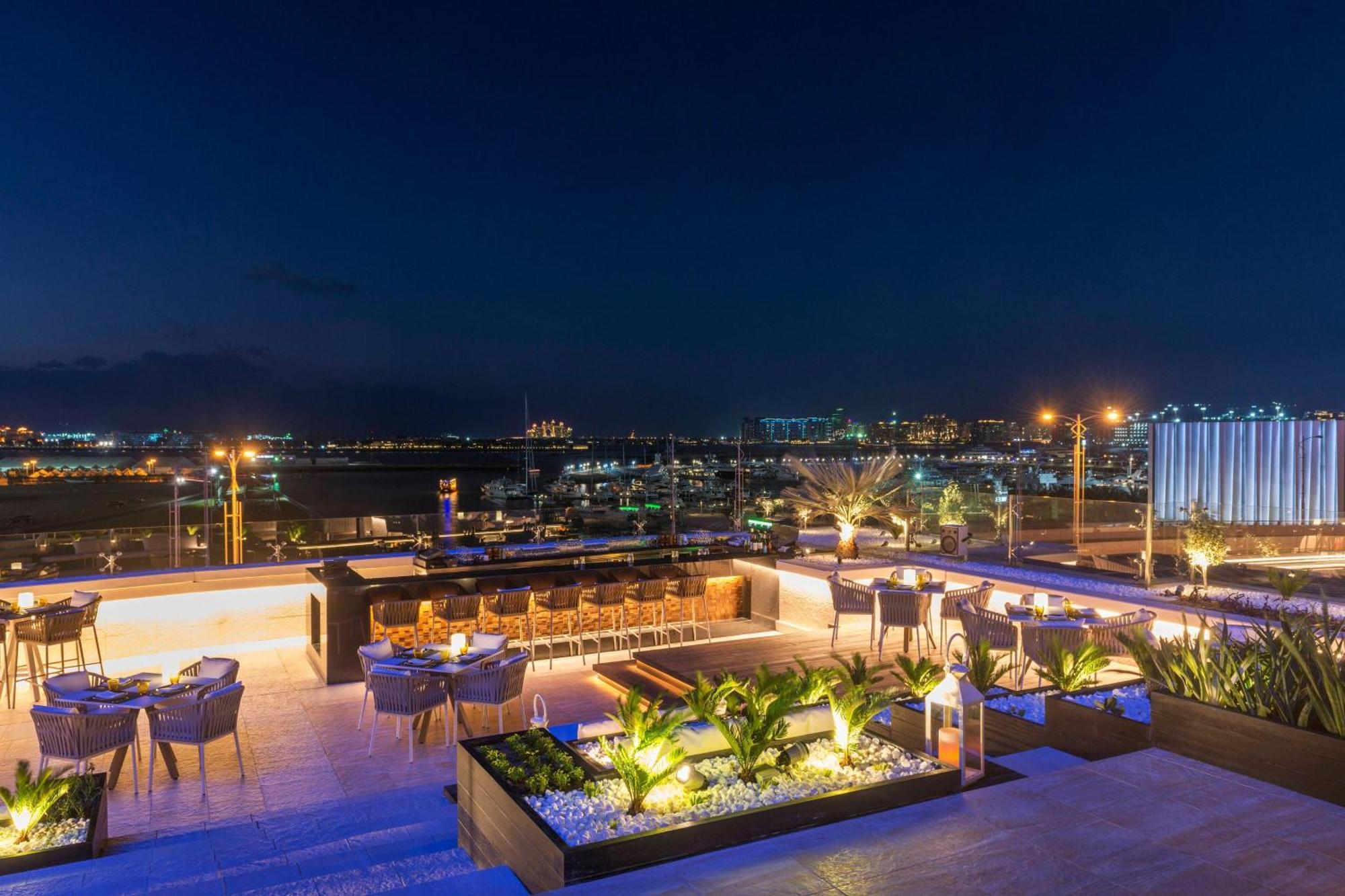 Grosvenor House, A Luxury Collection Hotel, Dubai Bagian luar foto View of the city from the hotel